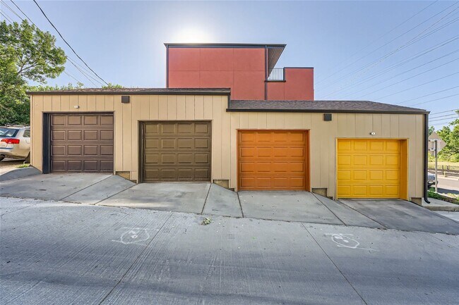 Building Photo - Modern 4BR Townhome Near Sloan’s Lake | Rooftop Deck, Finished Basement & Garage