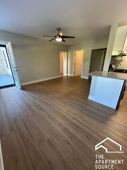 Building Photo - 730 Judson Ave