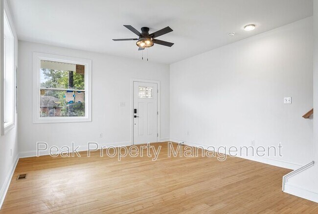 Building Photo - 1322 N 31st St