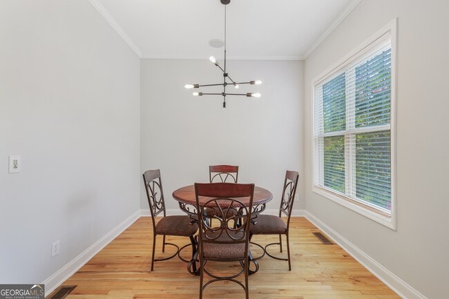 Building Photo - 1953 Sterling Oaks Cir NE