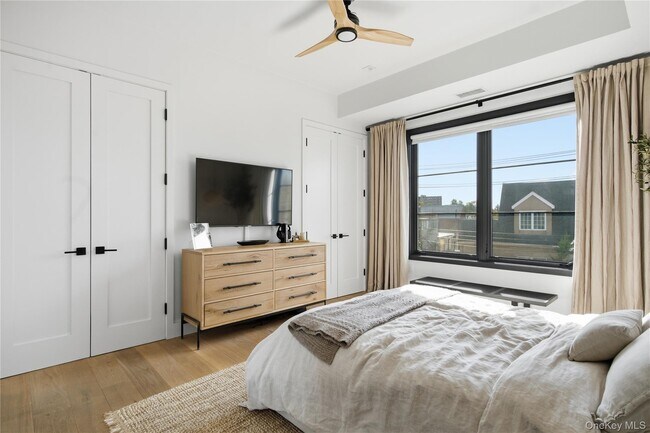 Building Photo - 50 Chestnut St