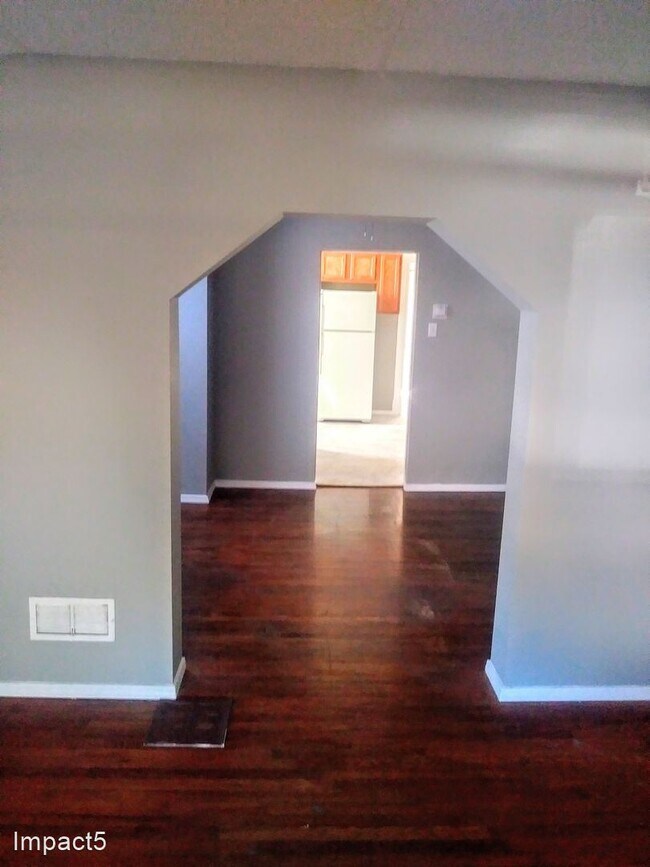 Building Photo - 1 br, 1 bath House - 4070 Schiller Place