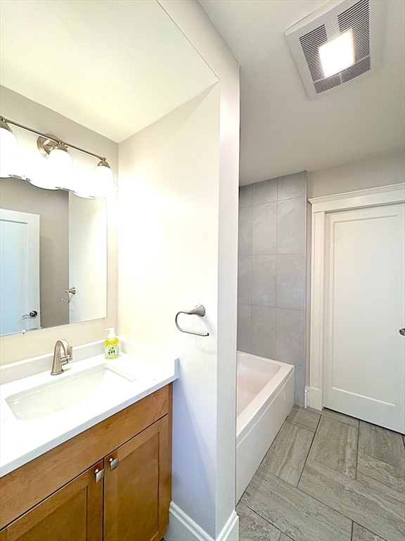 Building Photo - 14 White St