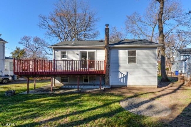 Building Photo - 9 Bergen St