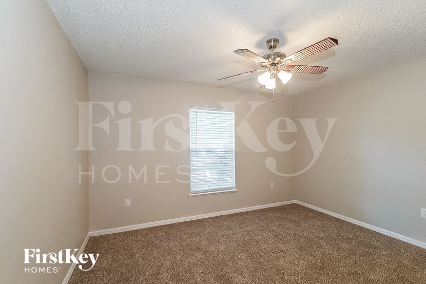 Building Photo - 7343 Gum Tree Rd