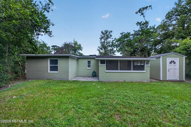 Building Photo - 2256 Inwood Cir S