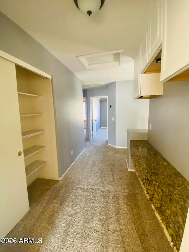 Building Photo - 7203 W Irma Ln
