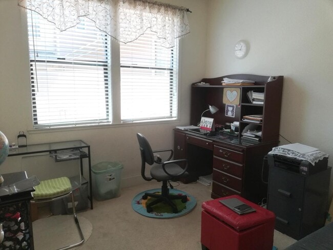 Building Photo - 3000 El Camino Real