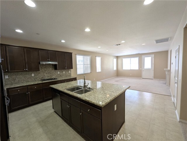 Building Photo - 7450 Silver Saddle Ct