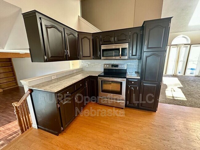 Building Photo - 5039 S 163rd Ave