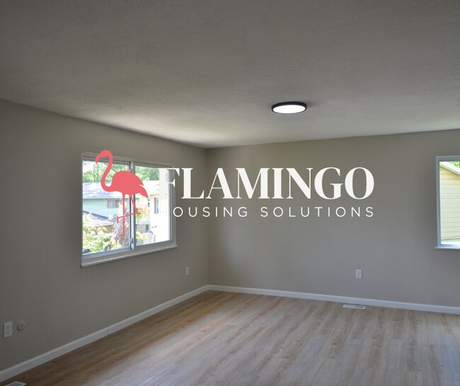 Building Photo - 450 Bernard Ct