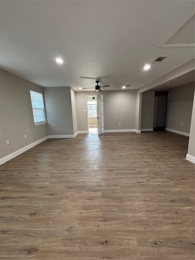 Building Photo - 4106 Darby St