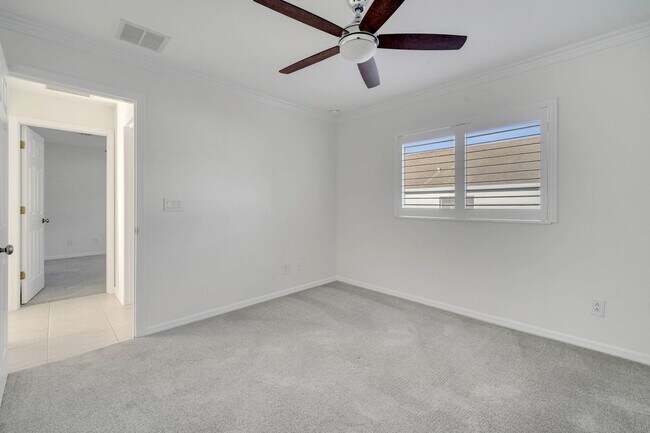 Building Photo - Stunning 4/3 with Fence Enclosed Yard in t...