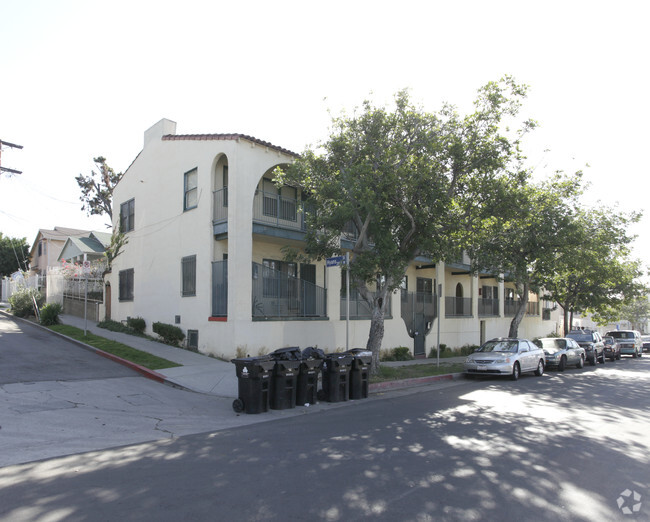 Building Photo - 230-240 N Reno St