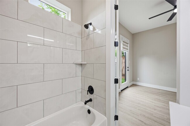 Building Photo - 4013 Griggs Rd
