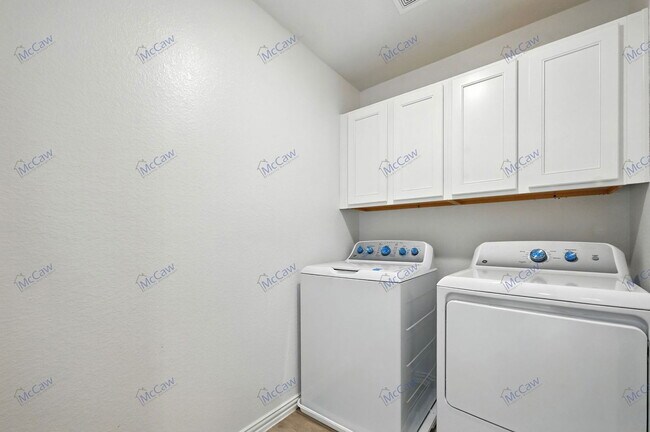 Building Photo - 2832 Baneberry Ln