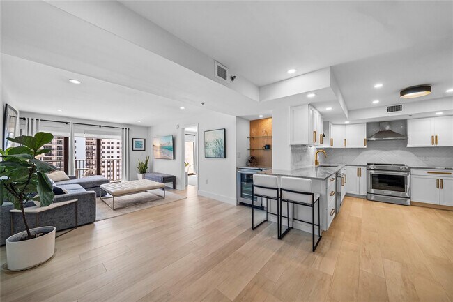 Building Photo - 1201 S Ocean Dr