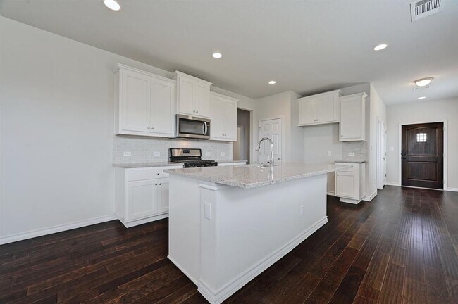 Building Photo - 174 Silktassel Way