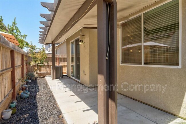 Building Photo - 3740 Highpark Way