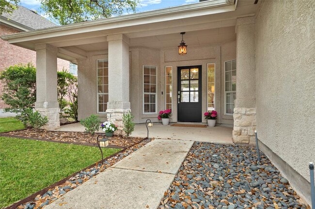 Building Photo - 11817 Lake Stone Dr