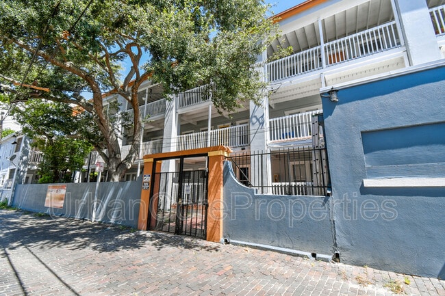 Building Photo - 232 4th St N