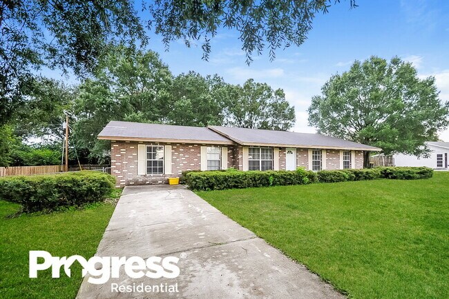 Primary Photo - 3412 Groveview Dr