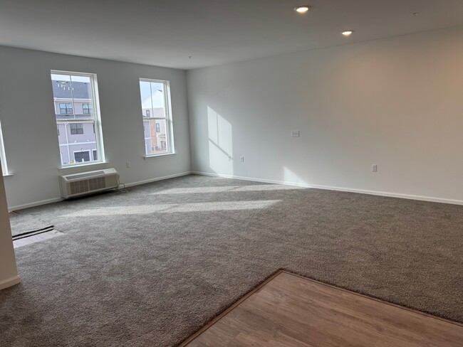Building Photo - 4202 Aaron Truehart Wy