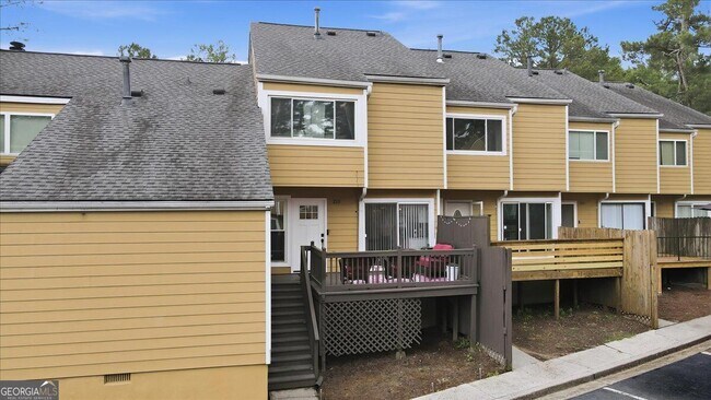Building Photo - 220 Yuba Walk