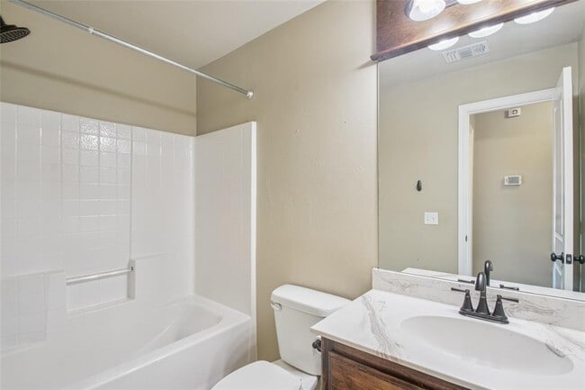 Building Photo - 3913 Caraway Ln