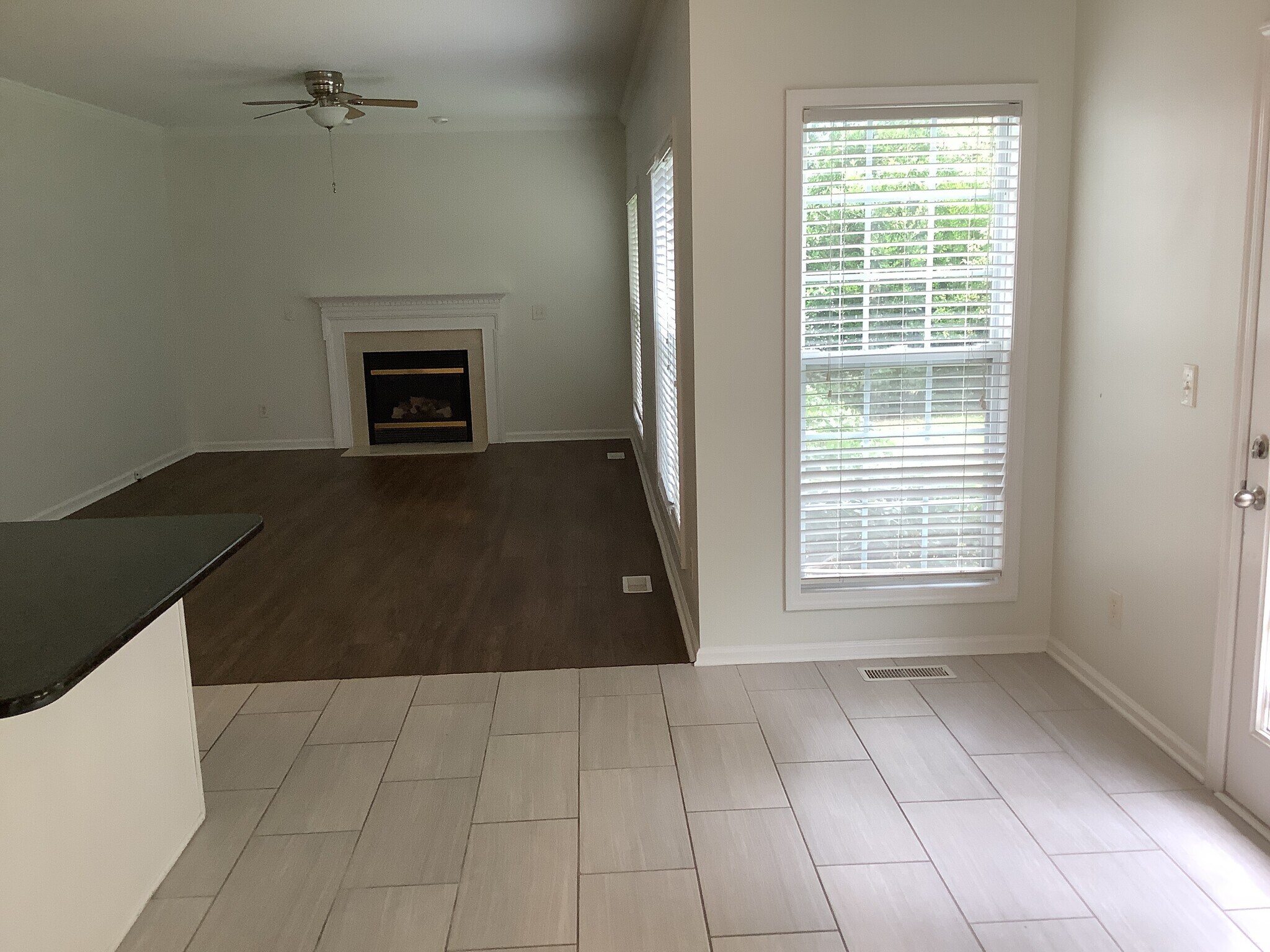 Building Photo - 2106 Forest Edge Dr