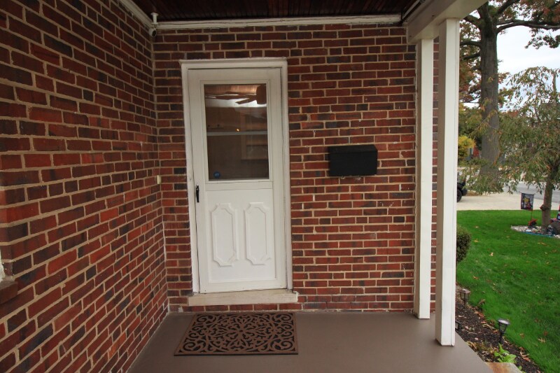 Building Photo - 2807 Harview Ave