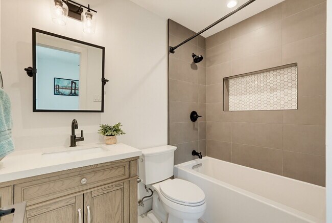 Building Photo - Modern Preston Hollow-Area Home with Resort-Style Services