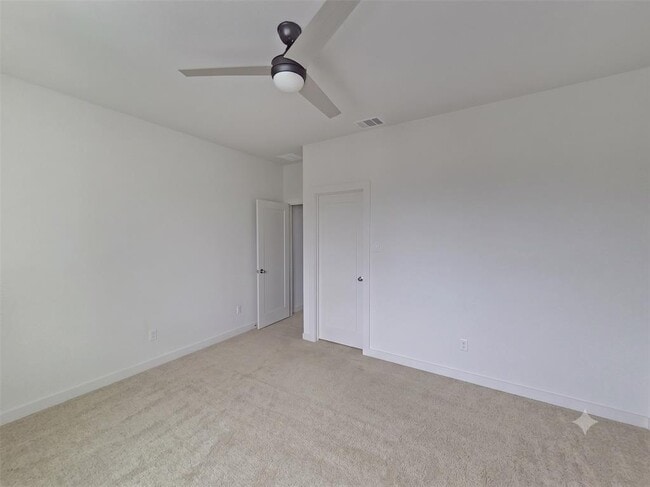 Building Photo - 1225 Westborough Ln