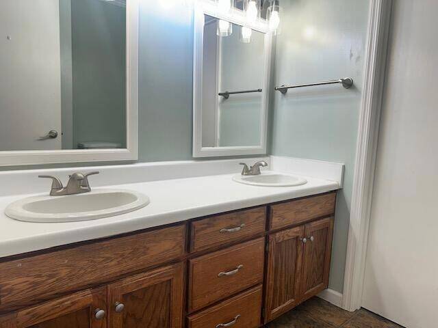 Building Photo - 4040 John Ct NW