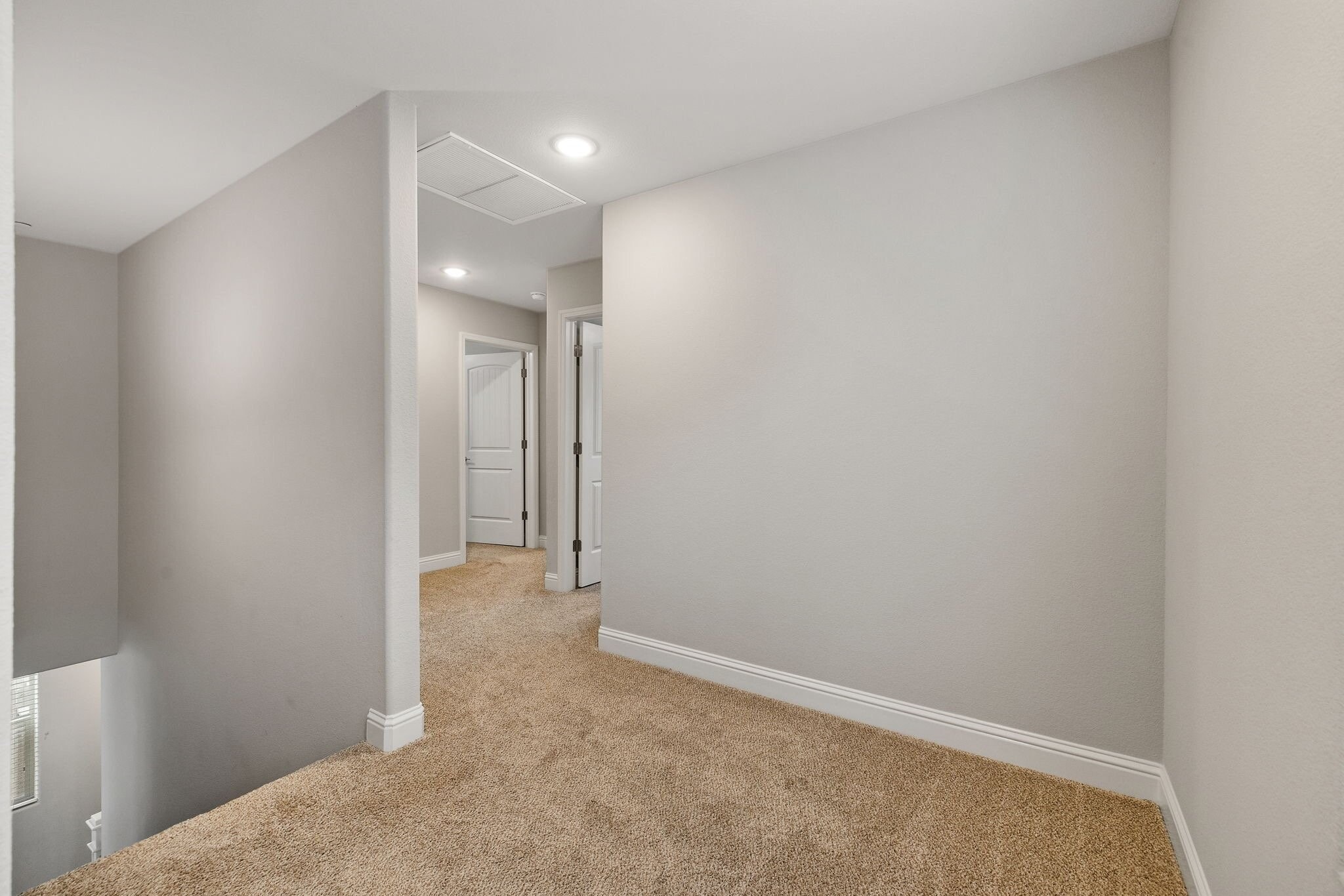 Building Photo - 6212 E Bibi Dr