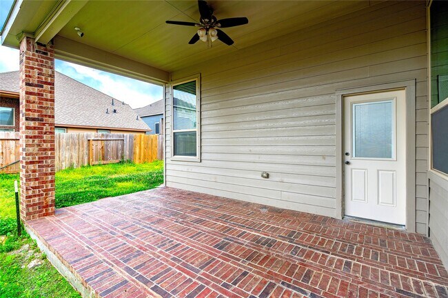 Building Photo - 6526 Hunters Creek Ln