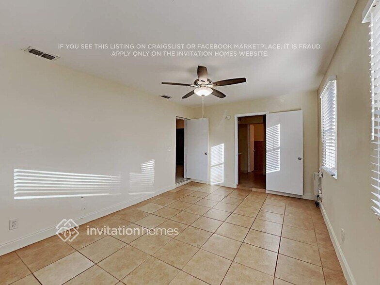 Building Photo - 6005 Murray Hill Dr