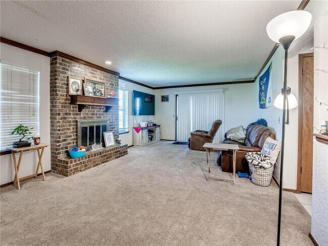 Building Photo - 9907 Mashburn Blvd