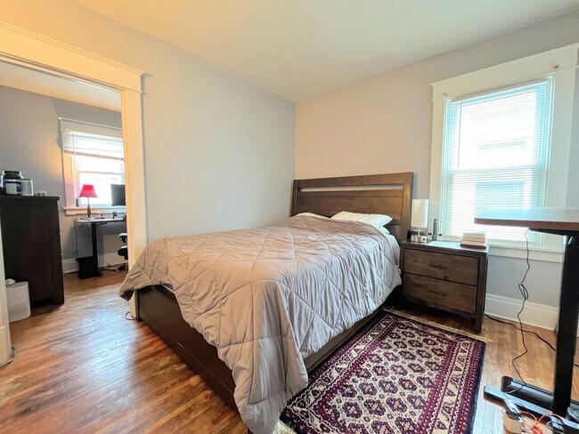 Building Photo - 497 Colvin Ave