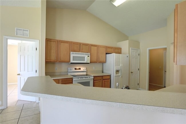 Building Photo - 113 Drake Way