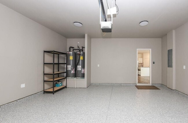 Building Photo - 78 Elmarry Ln