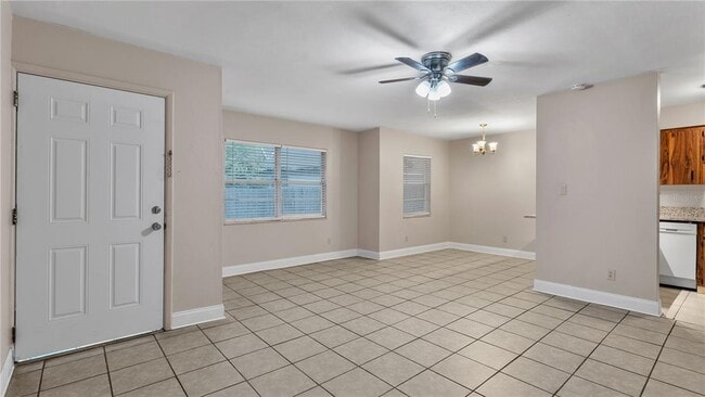 Building Photo - 2121 S San Gully Rd