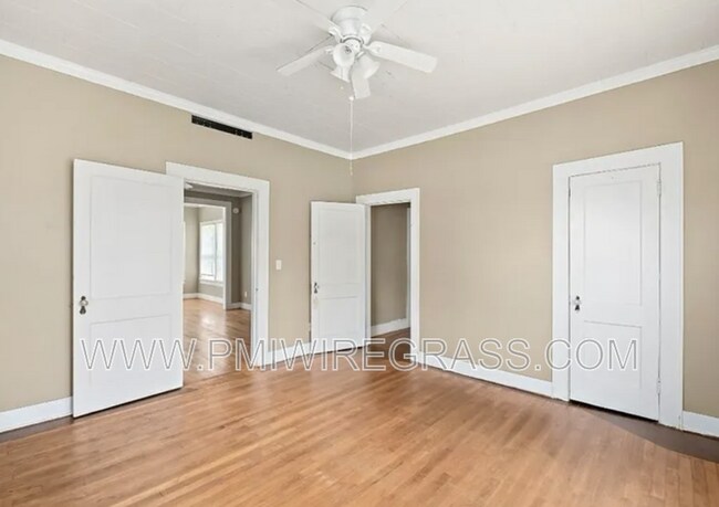 Building Photo - 503 Dusy St
