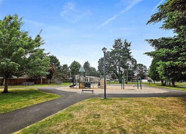 Building Photo - Lacey/Olympia 4bdr 2.5 bath in Freestone Station community!