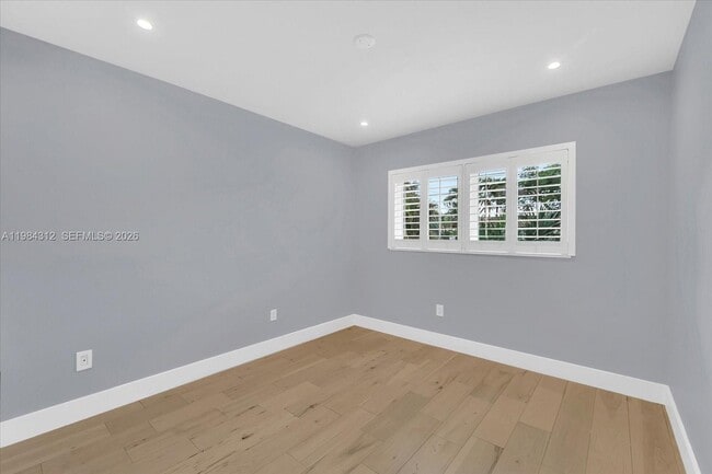 Building Photo - 10330 SW 51st St