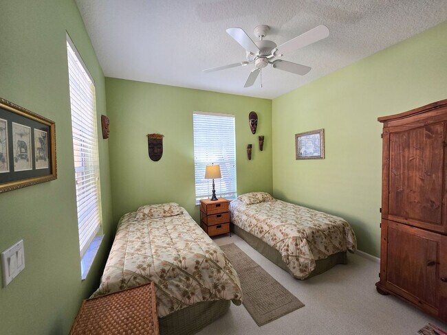 Building Photo - SEASONAL RENTAL FOR 2026 SEASON AVAILABLE