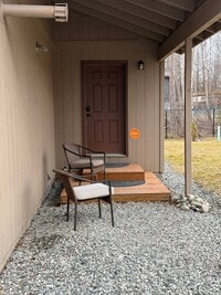 Building Photo - 1345 Brant Cir