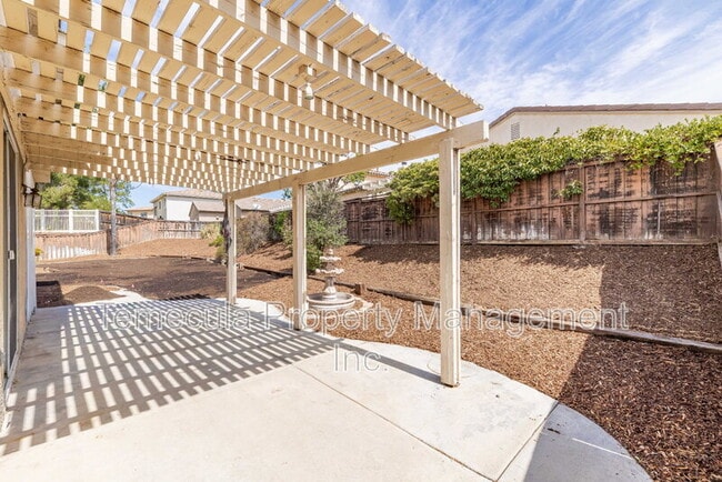 Building Photo - 43136 Sereno Dr