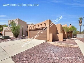Building Photo - 11854 N Desert Slopes Way