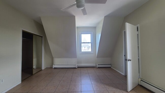 Building Photo - 123 75th St